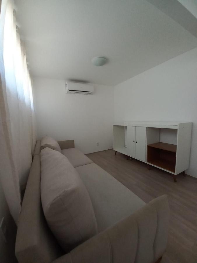 Privativa Na Barra Da Tijuca Proxima A Praia *